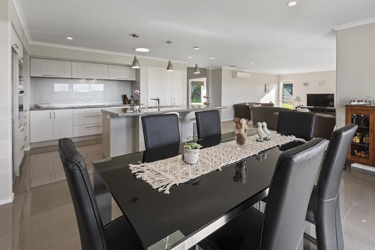 Photo of property in 85 Jounneaux Road, Te Kamo, Kamo, 0185