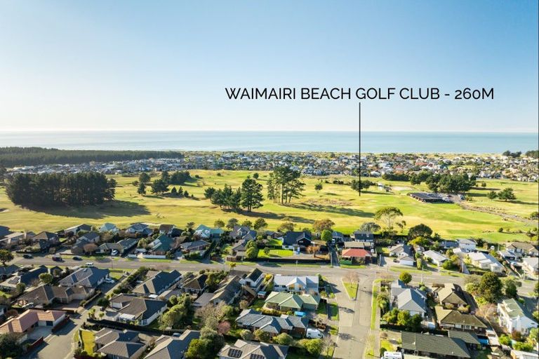 Photo of property in 31 Rue De La Mare, Parklands, Christchurch, 8083