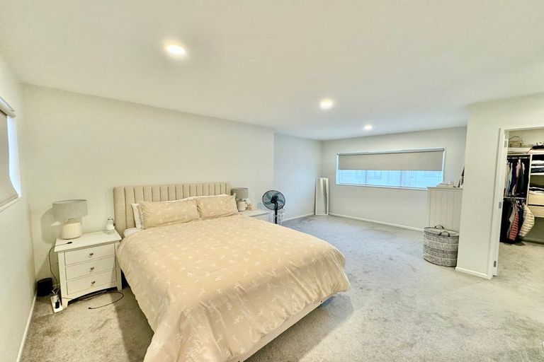 Photo of property in 61a Seabrook Avenue, New Lynn, Auckland, 0600