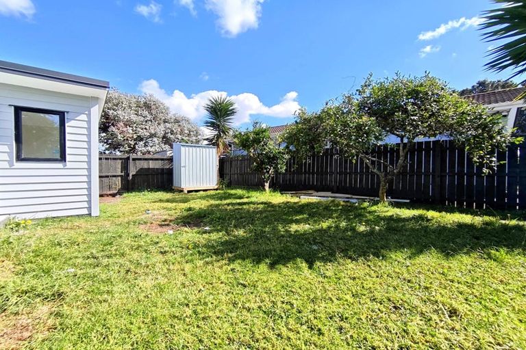 Photo of property in 2/4 Martha Lane, Weymouth, Auckland, 2103