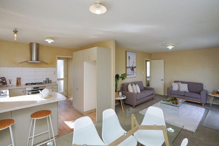 Photo of property in 2/5 Rutherford Street, Woolston, Christchurch, 8023