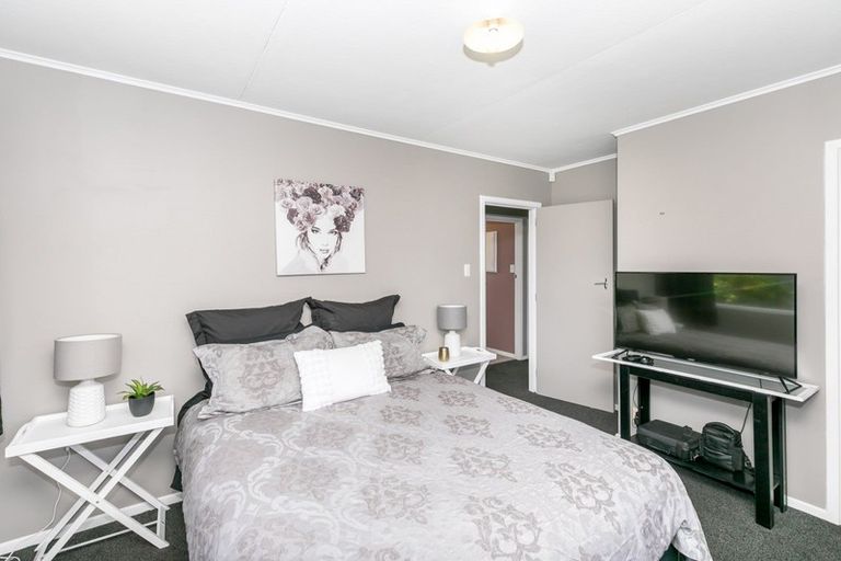 Photo of property in 8 Lugton Street, Nawton, Hamilton, 3200