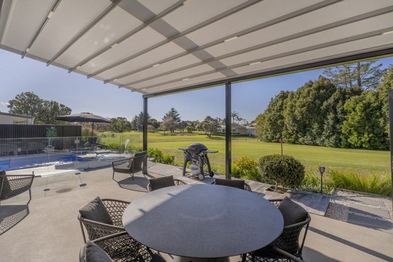 Photo of property in 12 Lynette Place, Pauanui, 3579