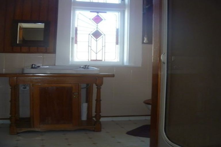 Photo of property in 36 Stone Street, Miramar, Wellington, 6022