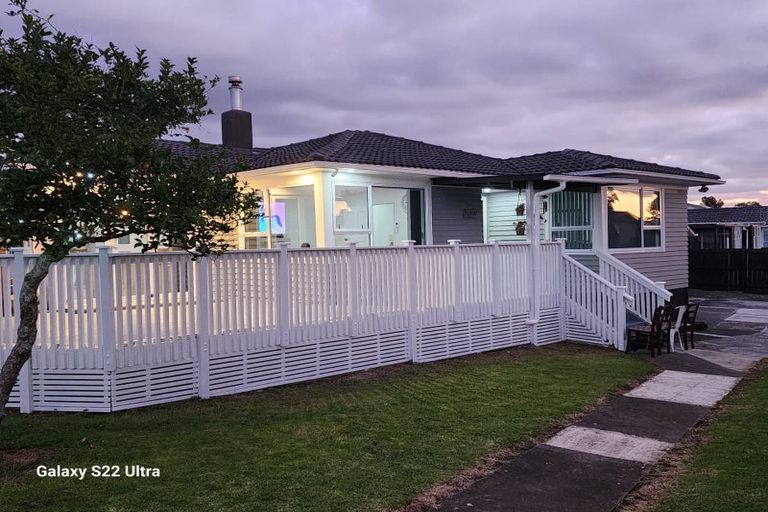 Photo of property in 122 Rowandale Avenue, Manurewa, Auckland, 2102