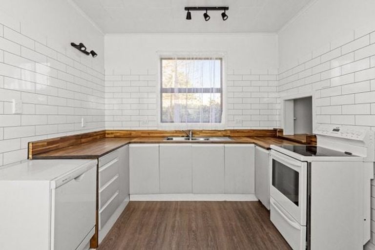 Photo of property in 408 Townshend Street, Saint Leonards, Hastings, 4120