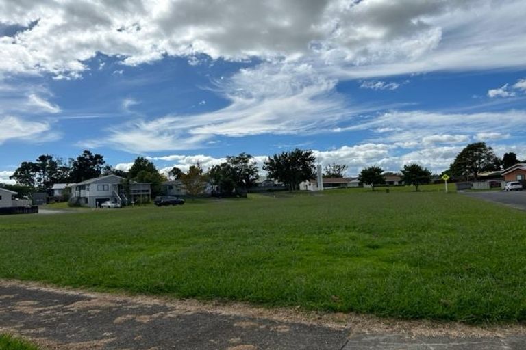 Photo of property in 19 Nowra Crescent, Paeroa, 3600