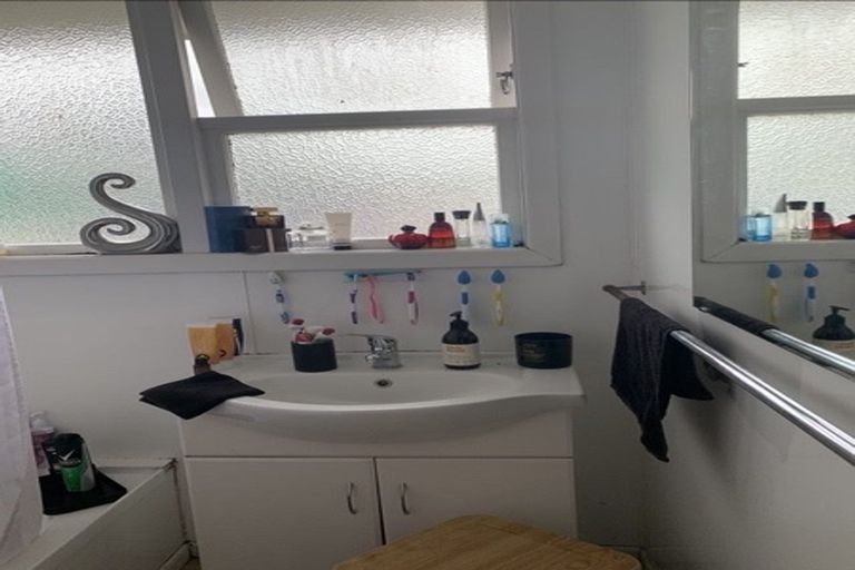 Photo of property in 1 Tararua Place, Tokoroa, 3420