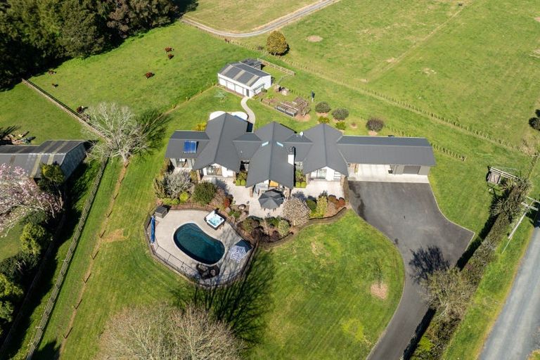 Photo of property in 47 Rosebanks Drive, Tamahere, Hamilton, 3283