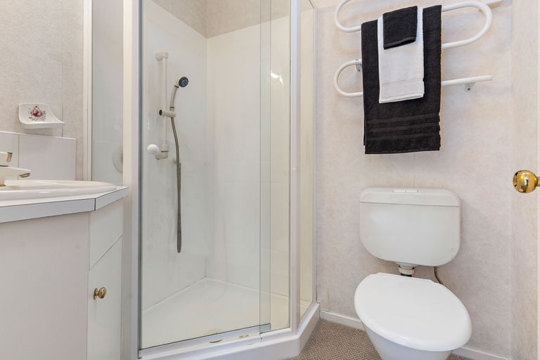 Photo of property in 143 Dixon Street, Masterton, 5810