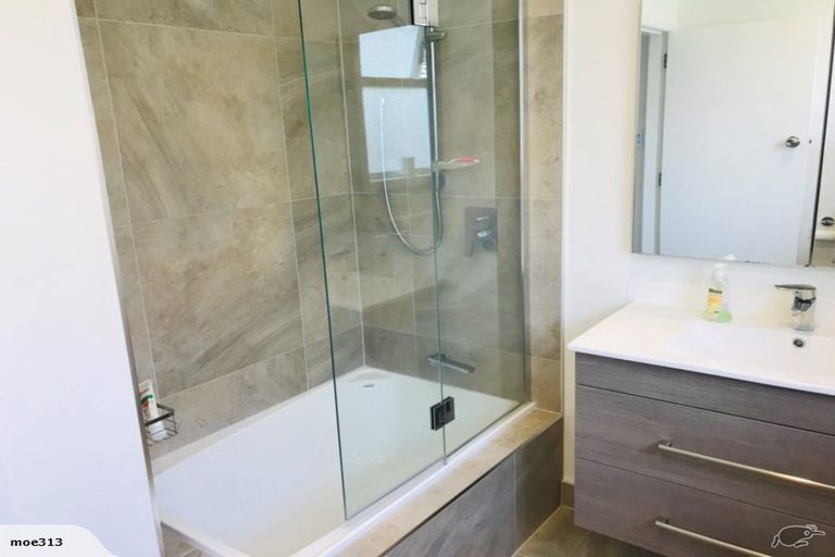 Photo of property in 160b Ridge Road, Howick, Auckland, 2014