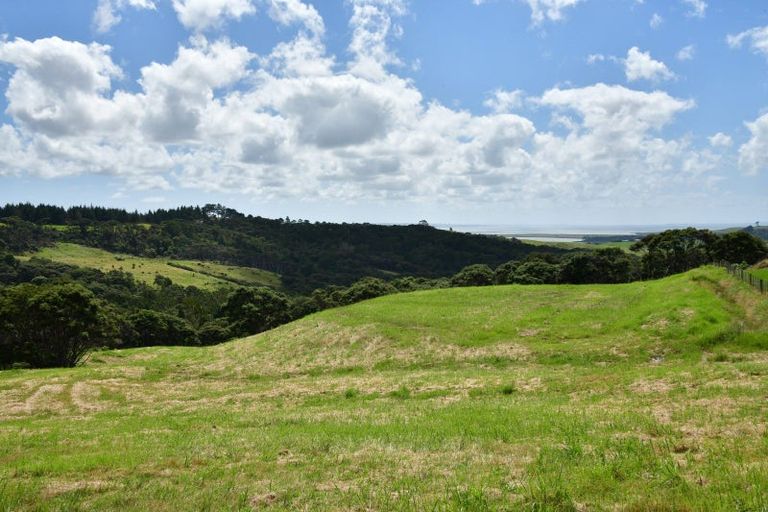 Photo of property in 121 West Road, Kaukapakapa, 0873