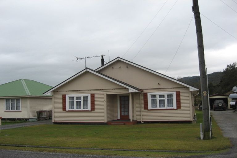 Photo of property in 48 Inverness Street, Dunollie, Runanga, 7803