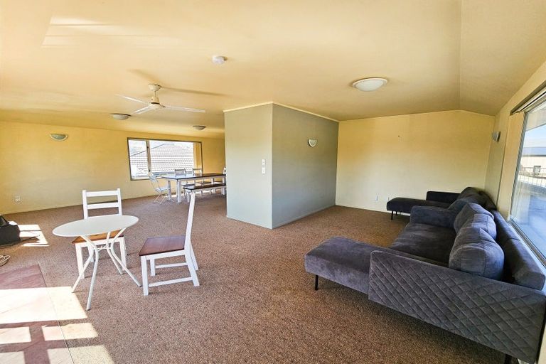 Photo of property in 112 Inniscort Street, Cromwell, 9310