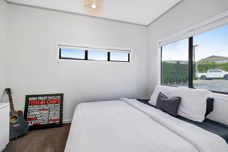 Photo of property in 30 Foster Crescent, Snells Beach, 0920