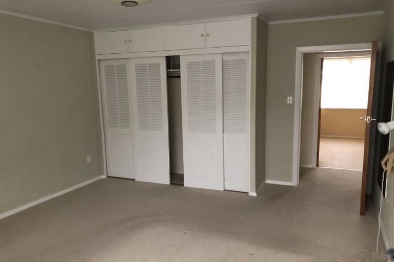 Photo of property in 88 Wainuiomata Road, Wainuiomata, Lower Hutt, 5014