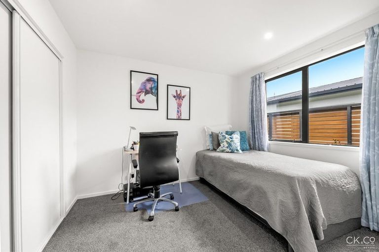 Photo of property in 21 Jessie Donald Way, Avalon, Lower Hutt, 5011
