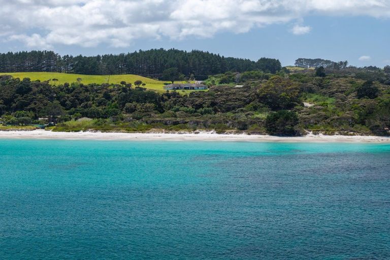 Photo of property in 6 Gillies Road, Karikari Peninsula, Kaitaia, 0483