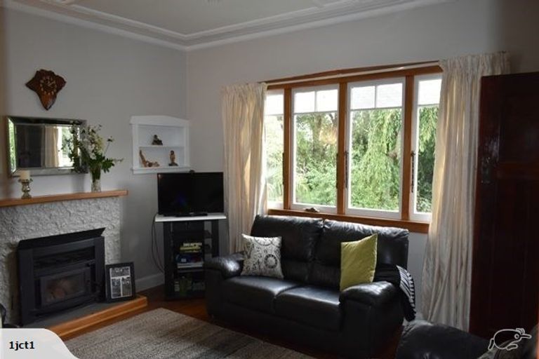 Photo of property in 510 Grove Road, Mayfair, Hastings, 4122