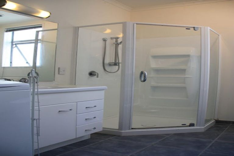 Photo of property in Edward Street Apartments, 41/3 Edward Street, Te Aro, Wellington, 6011