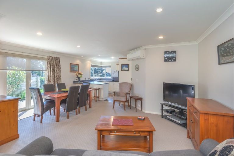 Photo of property in 180 Bath Street, Levin, 5510