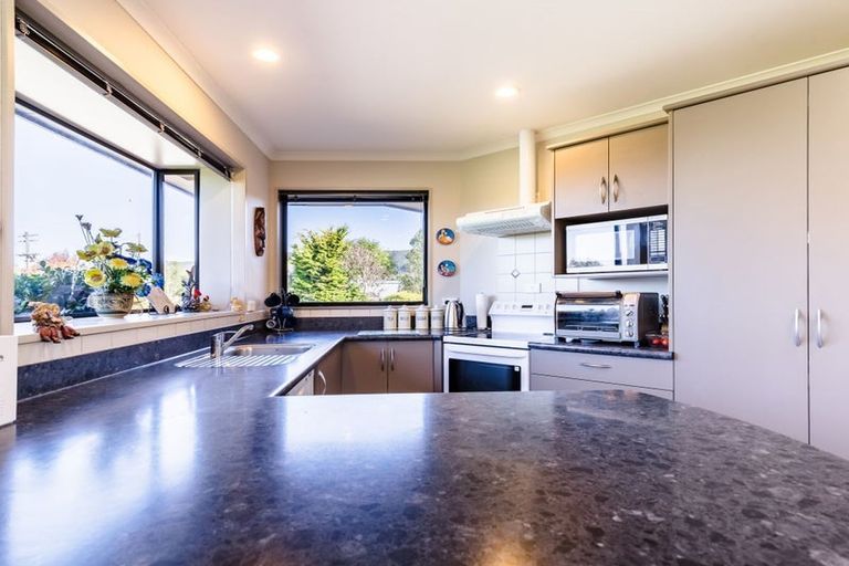 Photo of property in 11 Hunts Road, Waimate, 7978