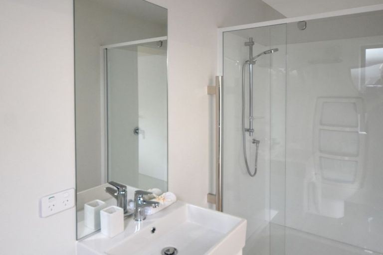 Photo of property in 2b Duke Street, Papakura, 2110