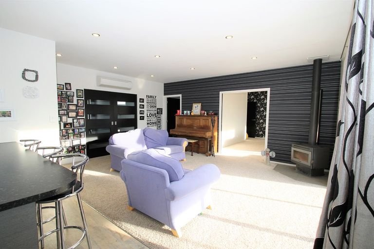 Photo of property in 30a Riccarton Road East, East Taieri, Mosgiel, 9024