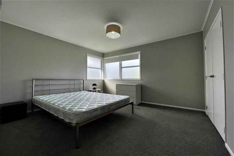 Photo of property in 21 Seon Place, Birkdale, Auckland, 0626