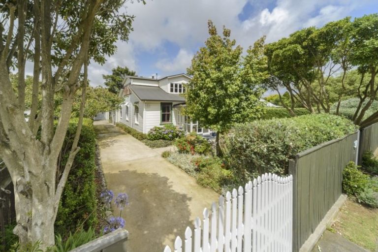 Photo of property in 37 Wyndham Street, Ashhurst, 4810