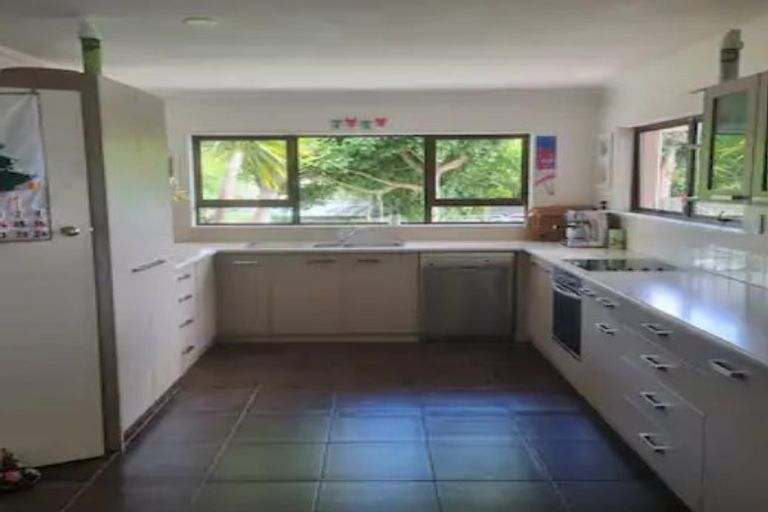 Photo of property in 4 Reeve Drive, Havelock North, 4130