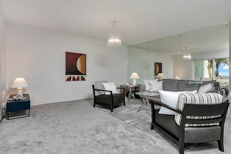 Photo of property in 3/34 Waiwera Place, Waiwera, Orewa, 0994