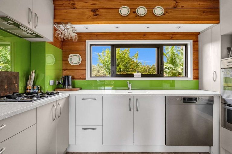 Photo of property in 487 Wilson Road, South Head, Helensville, 0874