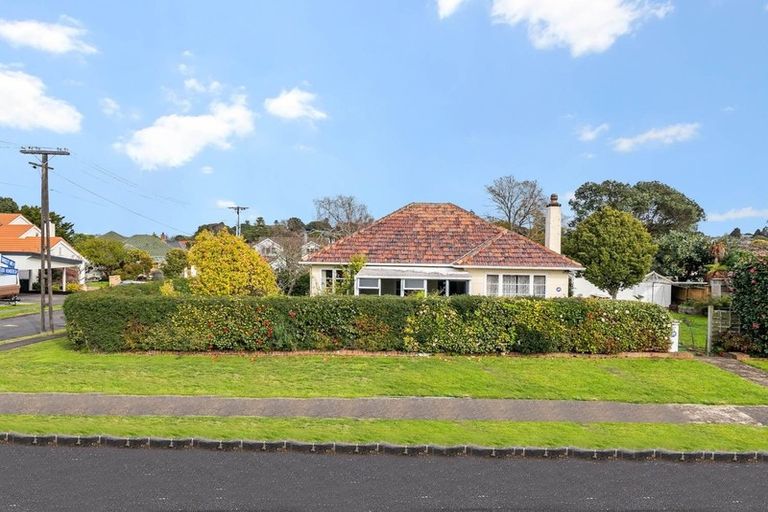 Photo of property in 44 Fernleigh Avenue, Epsom, Auckland, 1023