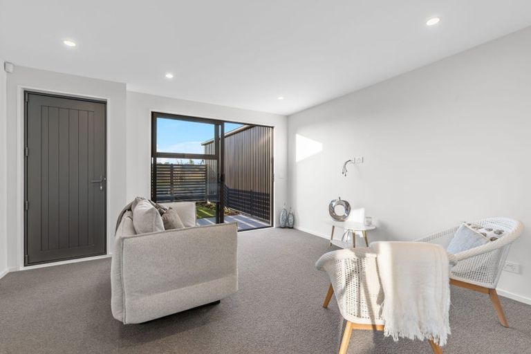 Photo of property in 70 River Stone Drive, Halswell, Christchurch, 8025