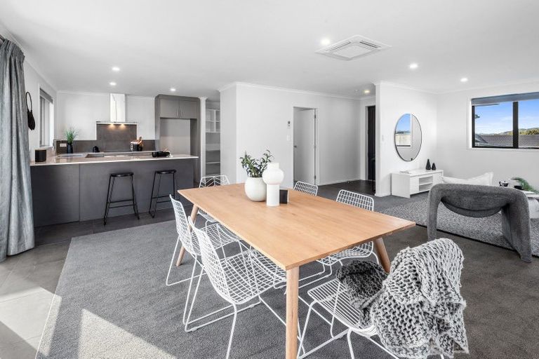 Photo of property in 18 Maui Place, Spotswood, New Plymouth, 4310