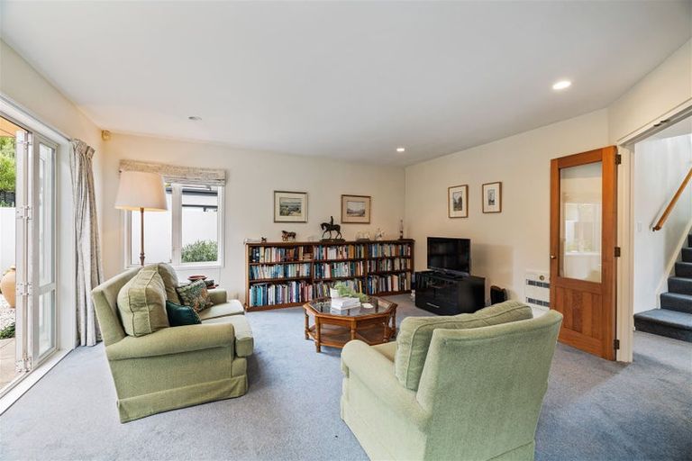 Photo of property in 1/16 Hanover Place, Ilam, Christchurch, 8041