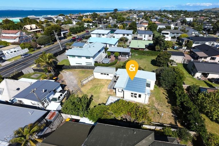 Photo of property in 240b Papamoa Beach Road, Papamoa Beach, Papamoa, 3118