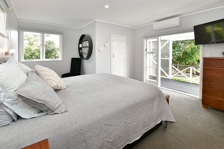 Photo of property in 7 Karaka Street, Helensville, 0800