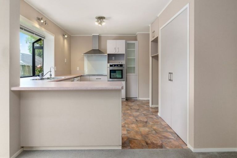 Photo of property in 5 Gwendoline Street, Glenholme, Rotorua, 3010