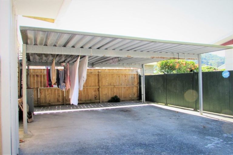 Photo of property in 1/61 Wakefield Street, Alicetown, Lower Hutt, 5010