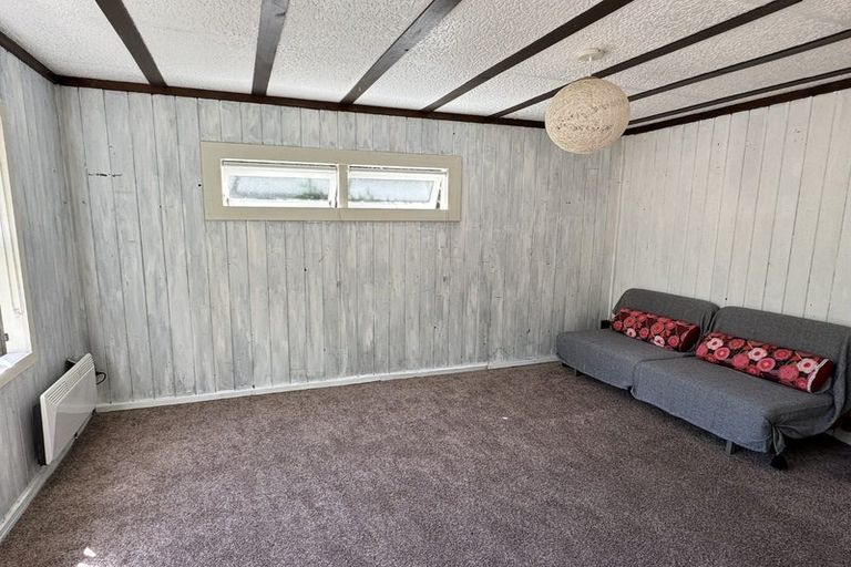 Photo of property in 8 Olympia Place, Riverlea, Hamilton, 3216