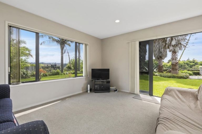 Photo of property in 24 Arrowfield Drive, Pyes Pa, Tauranga, 3112