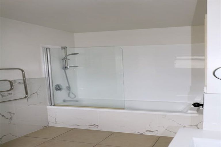 Photo of property in 37 Fraser Colman Grove, Wainuiomata, Lower Hutt, 5014