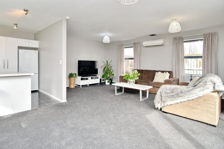 Photo of property in 12a Whittington Avenue, Woolston, Christchurch, 8023
