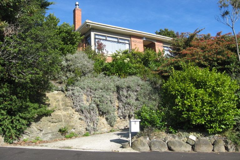 Photo of property in 2 Dornoch Street, Kew, Dunedin, 9012