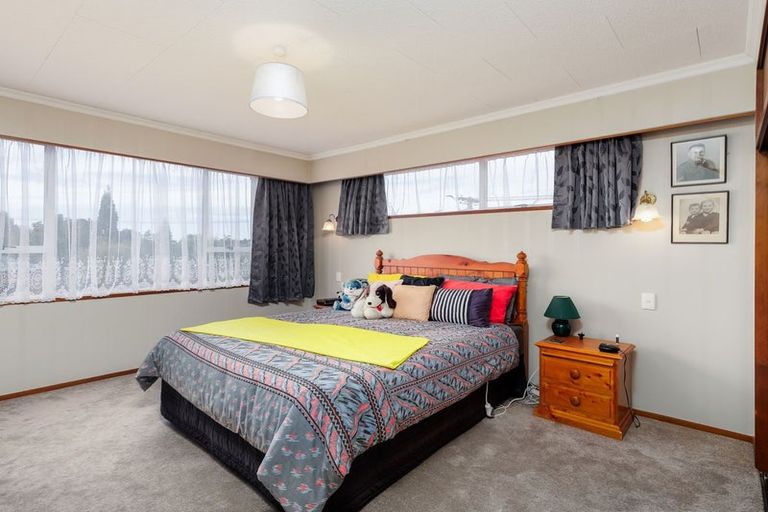 Photo of property in 11 Oxford Street, Waimate, 7924