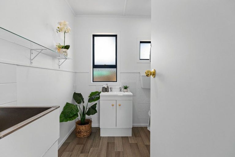 Photo of property in 89c Simpson Road, Papamoa Beach, Papamoa, 3118