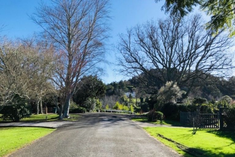 Photo of property in 10 Owen Road, Inner Kaiti, Gisborne, 4010