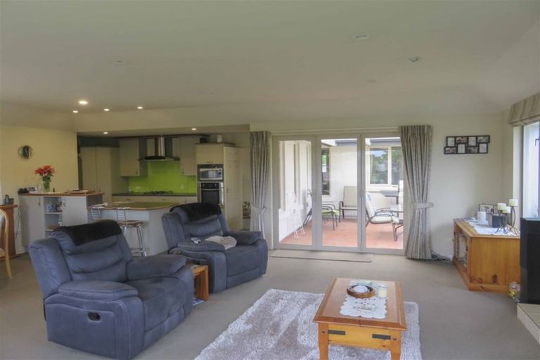 Photo of property in 6 Craig Street, Waikiwi, Invercargill, 9810